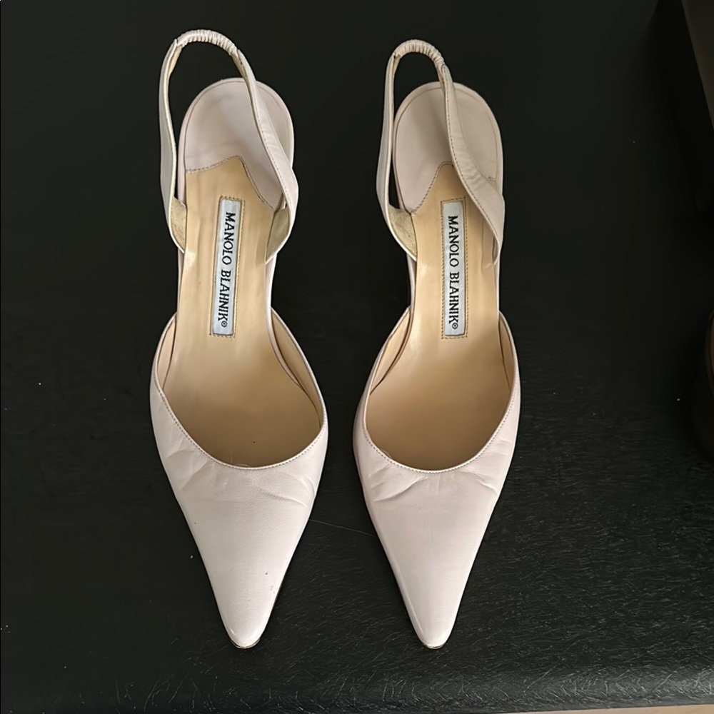 Manolo Blahnik Women's baby pink Slingback Heels